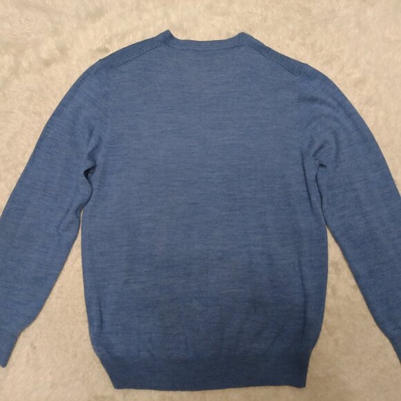 DKNY man's Blue Merino Wool Blend V-Neck Sweater Size L - Picture 3 of 8